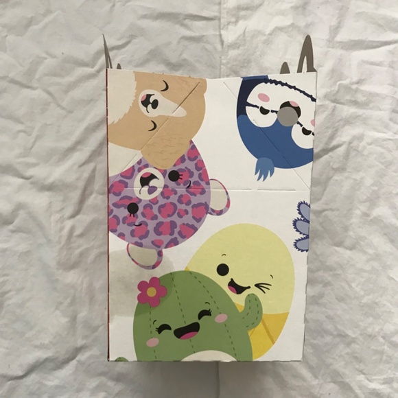 McDonald's 2025 Original Squishmallows Happy Meal Box - Picture 4 of 6